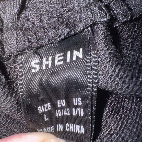 SHEIN black joggers, size large - Picture 8 of 9
